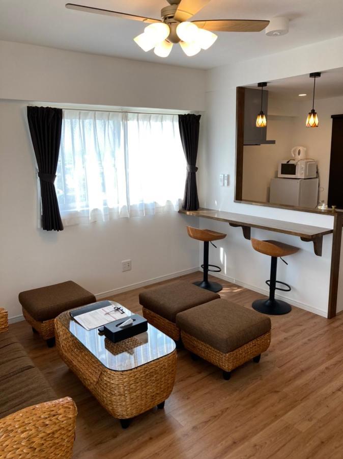 Hotel Cozy Stay In Minatogawa Urasoe Luaran gambar